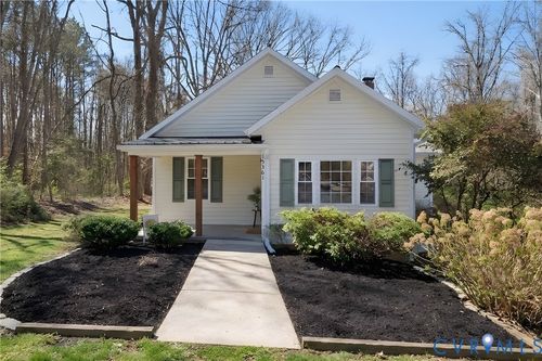 15361 Beaverdam School Rd, Beaverdam, VA, 23015-1304 | Card Image