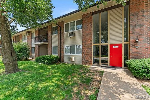 unit-a-9003 Villaridge Ct, Affton, MO, 63123-7427 | Card Image