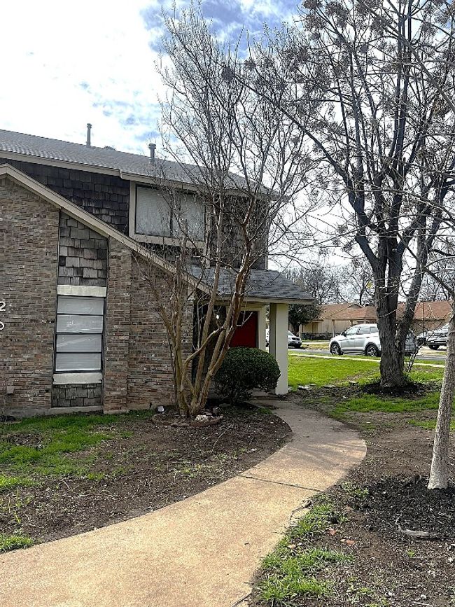 A - 1201 Dobie Dr, Home with 2 bedrooms, 2 bathrooms and null parking in Austin TX | Image 8