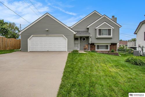 10511 Himebaugh Ave, Omaha, NE, 68134-1248 | Card Image