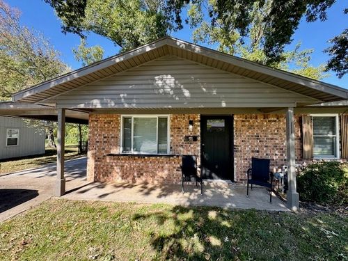 705 Se 10th St, Bentonville, AR, 72712-6421 | Card Image