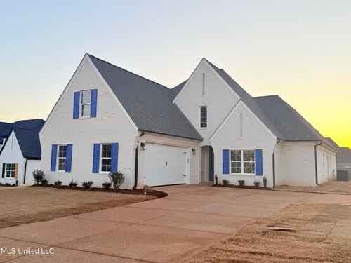 3165 Winterwood Dr, Hernando, MS, 38632-1048 | Card Image
