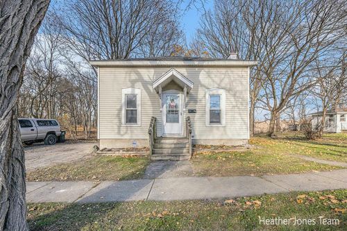 224 W Montcalm Street, Greenville, MI, 48838 | Card Image