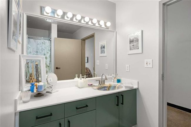 APT-2116 - 5200 Peachtree Rd, Condo with 1 bedrooms, 1 bathrooms and 2 parking in Chamblee GA | Image 16