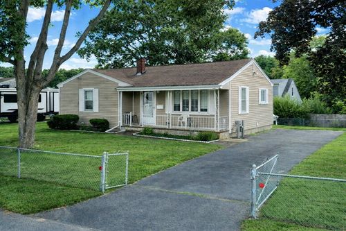 54 Greenbrier Dr, New Bedford, MA, 02745 | Card Image