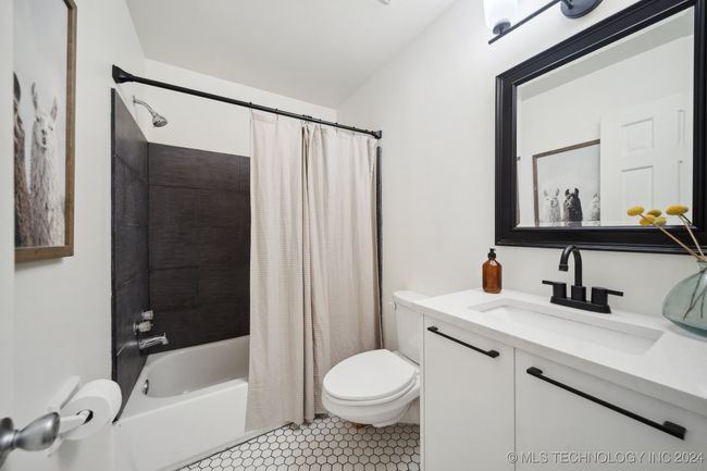 APT-15 - 1107 45 Th Pl, Condo with 2 bedrooms, 2 bathrooms and null parking in Tulsa OK | Image 16