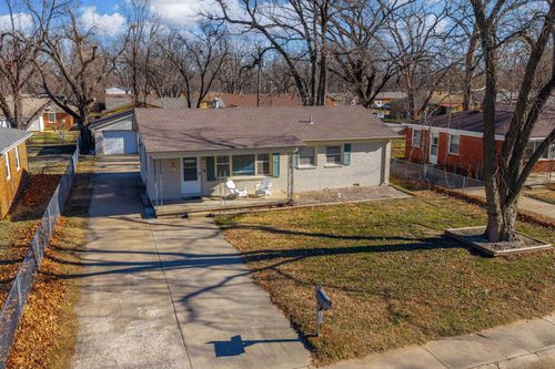 168 Stearns Ave, Haysville, KS, 67060-1548 | Card Image