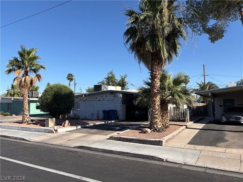 1308 E Saint Louis Ave, Las Vegas, NV, 89104-3466 | Card Image