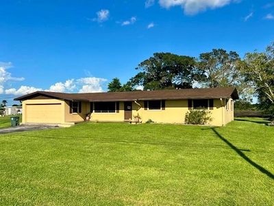 1309 Wedgworth Road, House other with 4 bedrooms, 2 bathrooms and null parking in Belle Glade FL | Image 1