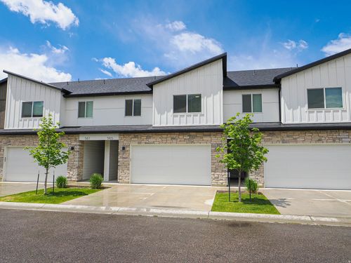 565 N 225 E, Providence, UT, 84332-3502 | Card Image