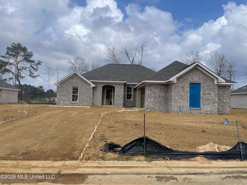 562 Patrick Farms Dr, Pearl, MS, 39208-9424 | Card Image