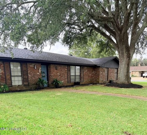 169 Lee Ave, Vidalia, LA, 71373-3719 | Card Image