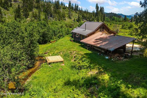 2502 Greenhood Rd, Priest River, ID, 83856 | Card Image