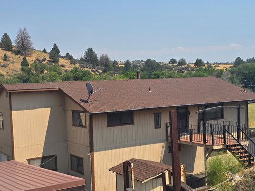 4204 State Highway 263, Yreka, CA, 96097-9202 | Card Image