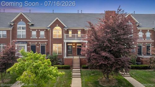 1422 Raliegh Pl, Troy, MI, 48084-7055 | Card Image