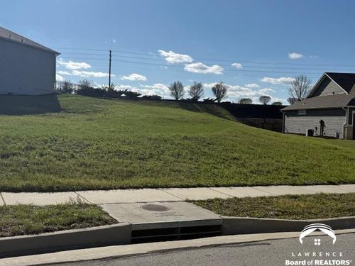 5802 Three Forks Ct, Lawrence, KS, 66049-4969 | Card Image