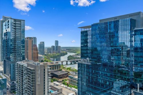2807-360 Nueces St, Austin, TX, 78701-4271 | Card Image