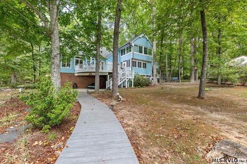 636 Beechwood Dr, Bracey, VA, 23919-1970 | Card Image