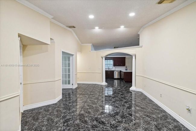 17610 Sw 4 Th Ct, House other with 4 bedrooms, 2 bathrooms and null parking in Pembroke Pines FL | Image 7