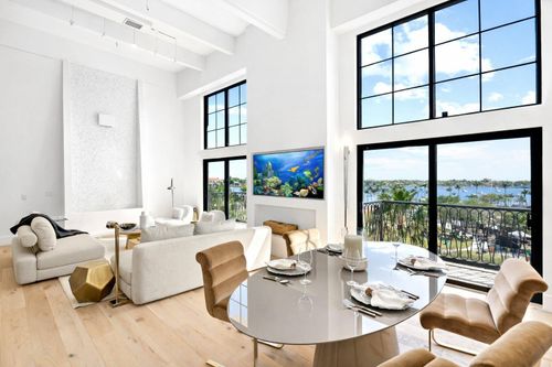 412-101 N Clematis St, West Palm Beach, FL, 33401-5554 | Card Image