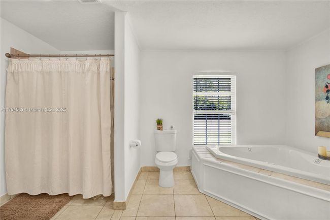 17746 48 Th Ct N, House other with 3 bedrooms, 2 bathrooms and null parking in Loxahatchee FL | Image 23