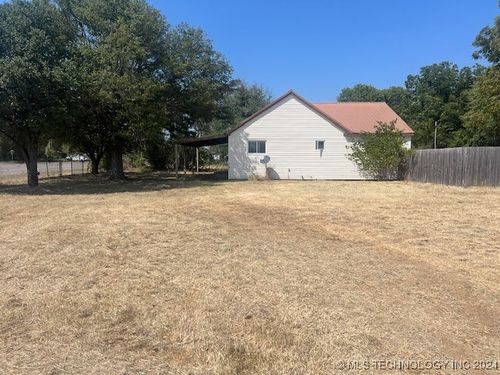 1262 Lincoln St, Healdton, OK, 73438-3373 | Card Image