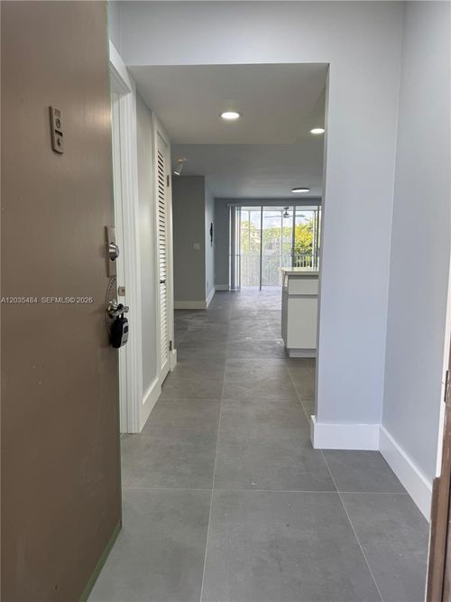 310-2-1680 Ne 191st St, Miami, FL, 33179-4102 | Card Image