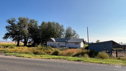 855 Se Yuba Dr, Mountain Home, ID, 83647-6027 | Card Image