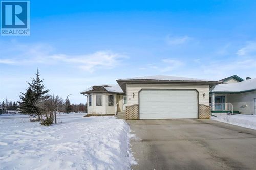 2 Lewis Close, Red Deer, AB, T4R3E4 | Card Image