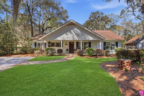 21 River Oaks Dr, Bluffton, SC, 29910-7225 | Card Image