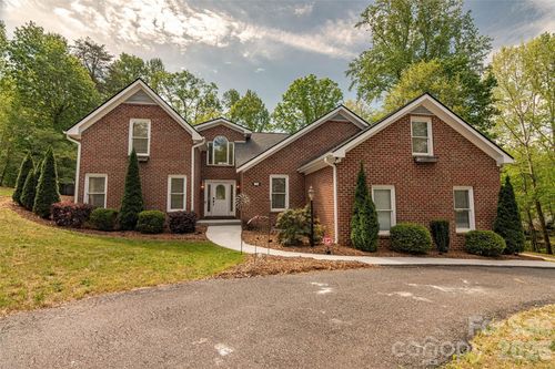 189 Ridgeview Dr, Rutherfordton, NC, 28139-9218 | Card Image