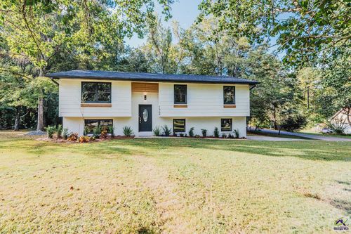 1369 King Arthur Dr, Macon, GA, 31220-3540 | Card Image