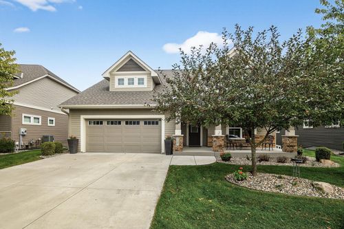 717 Somerwood Way, Waconia, MN, 55387-1270 | Card Image