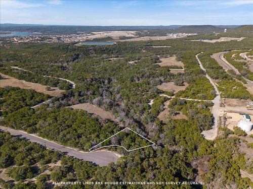 8310 Chestnut Cv, Lago Vista, TX, 78645 | Card Image