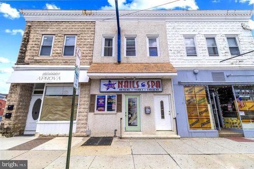 117 S Pavilion Ave, Riverside, NJ, 08075-3611 | Card Image