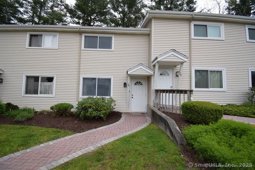 apt-16-74 Washington Rd, Woodbury, CT, 06798-2855 | Card Image