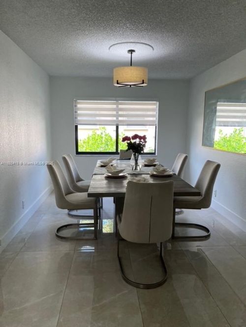 10860 Nw 40th St, Coral Springs, FL, 33065-2765 | Card Image