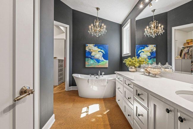 930 9 St, House other with 8 bedrooms, 7 bathrooms and 4 parking in Canmore AB | Image 31