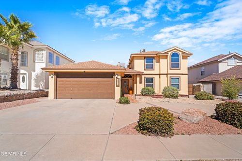 12517 Sun Spirit Dr, El Paso, TX, 79938-4493 | Card Image