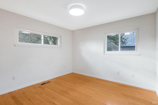 350 Newton Way, House other with 3 bedrooms, 2 bathrooms and 5 parking in Angwin CA | Image 32
