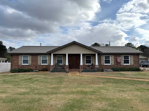 2209 Bower Dr, Florence, AL, 35630-1611 | Card Image