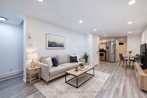 lower-15 Ivy Ave, Toronto, ON, M4L2H6 | Card Image