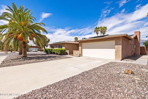 7551 E Camino Del Rio, Tucson, AZ, 85715-3553 | Card Image