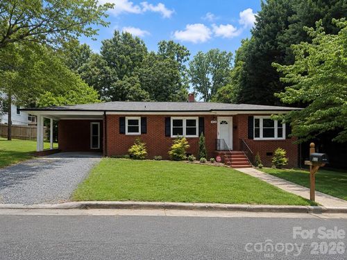 612 Brown Ave, Albemarle, NC, 28001-4228 | Card Image
