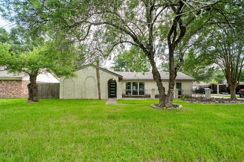 2511 River Rdg, Conroe, TX, 77385-8546 | Card Image