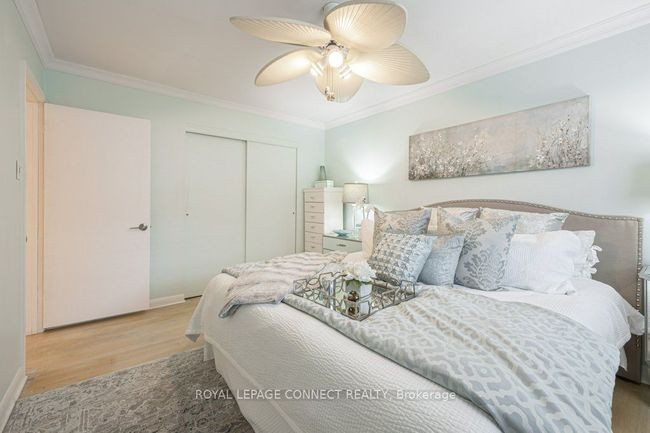 2 Ailsa Craig Crt, House attached with 7 bedrooms, 2 bathrooms and 5 parking in North York ON | Image 15