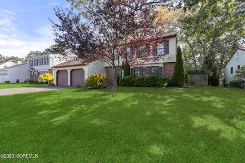 13 Laurel Crest Dr, Howell, NJ, 07731-2632 | Card Image