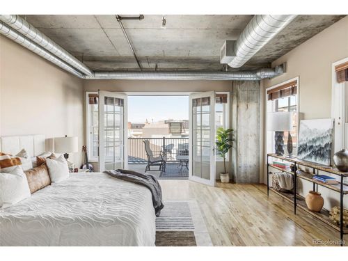 4o-1499 Blake St, Denver, CO, 80202-1355 | Card Image