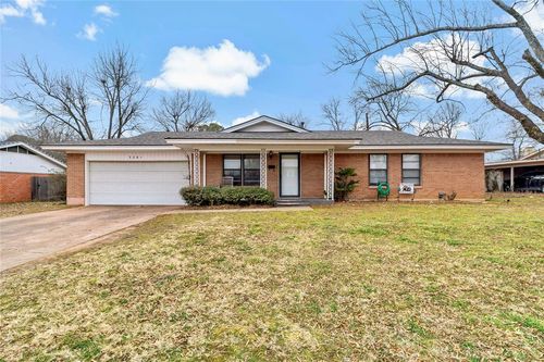 3261 Cleveland, Paris, TX, 75460 | Card Image