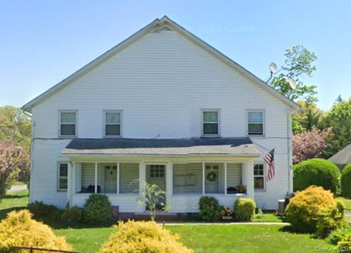 48 Resevior Avenue, Huntington, NY, 11768 | Card Image